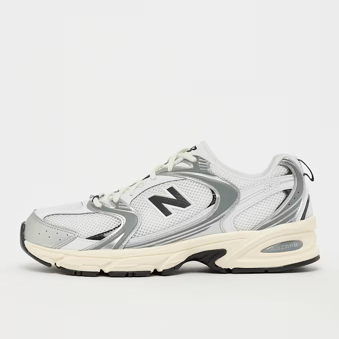 New Balance 530 Weiß / Silber