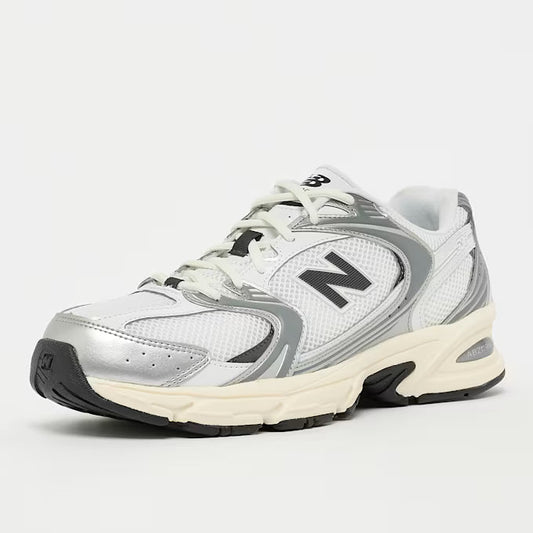 New Balance 530 Weiß / Silber