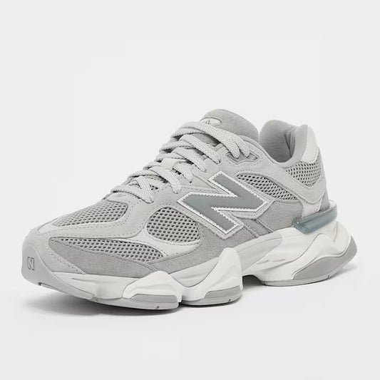 New Balance 9060 Grau