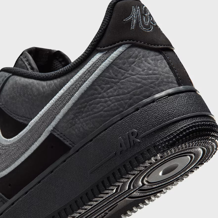 Nike Air Force 1 ’07 LV8 Herren Schwarz