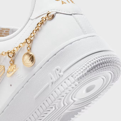 Nike Air Force 1 ’07 LX Damen Weiß
